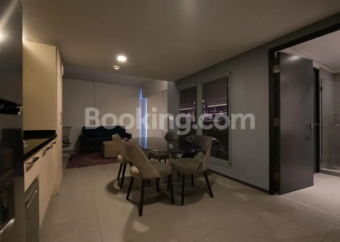 Hs Hotsson Long Cdmx Condesa Sur